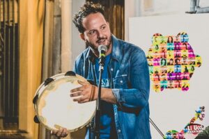 Lunedì 18 dicembre – De Natale alla strina nella Casa Circondariale Borgo San Nicola di Lecce per il progetto Mama – Musica ai margini con Antonio Melegari